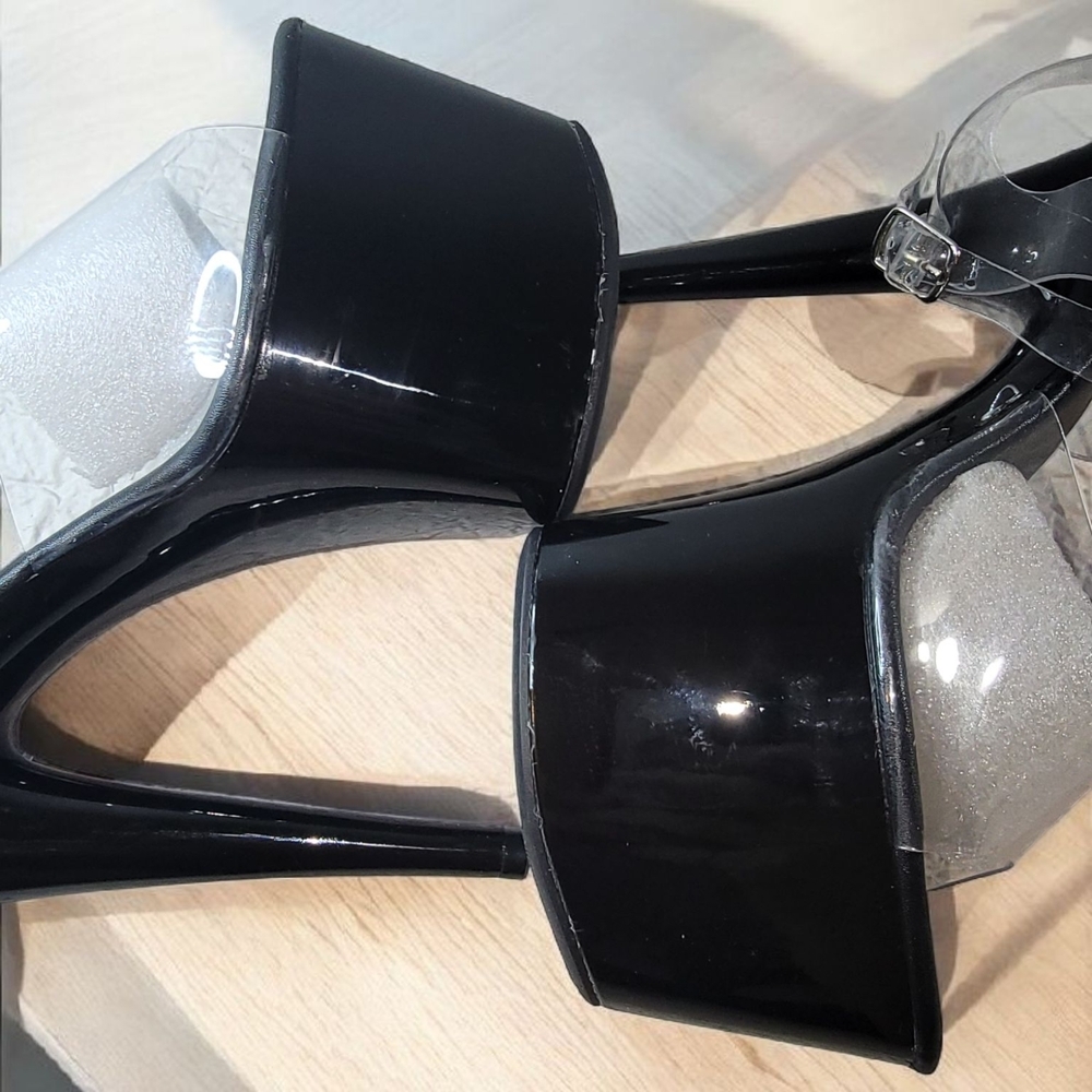 181 Size 41 EU US 9.5 Black and White Dancing Heels with Clear Foot Design. - Picture 6 of 10